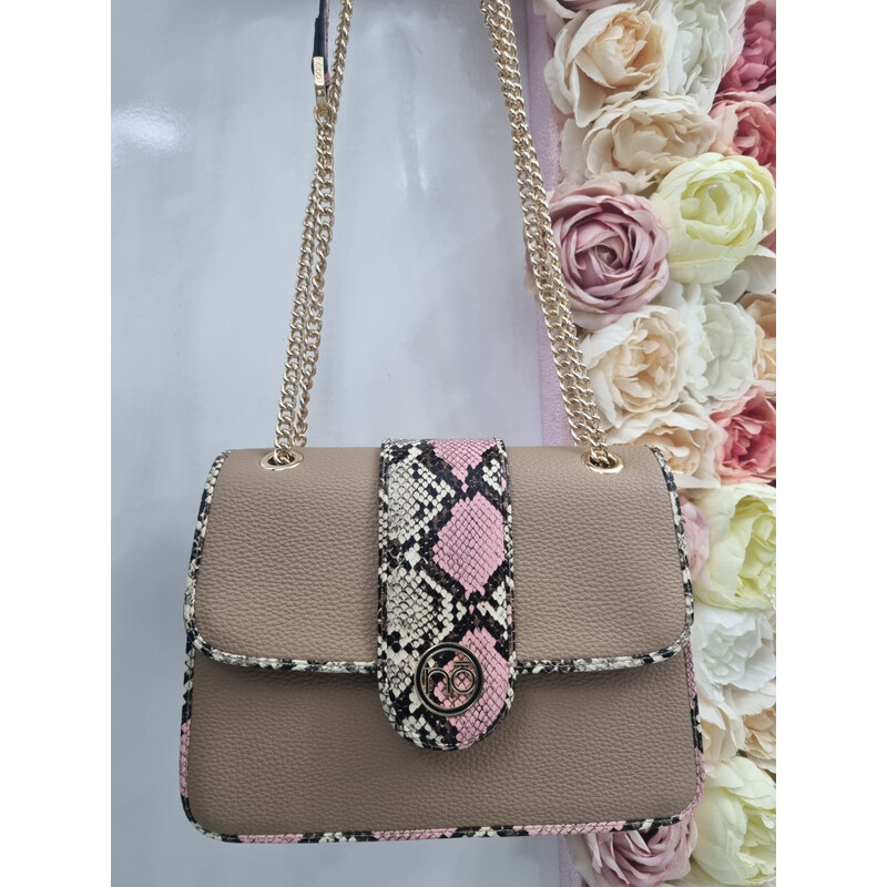 E-shop Katrins Fashion Štýlová hnedá menšia crossbody kabelka Nobo