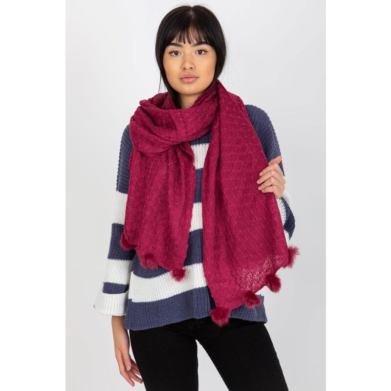 MladaModa Úpletový dámsky šál s brmbolcami model 31857 fuksiový 47485293