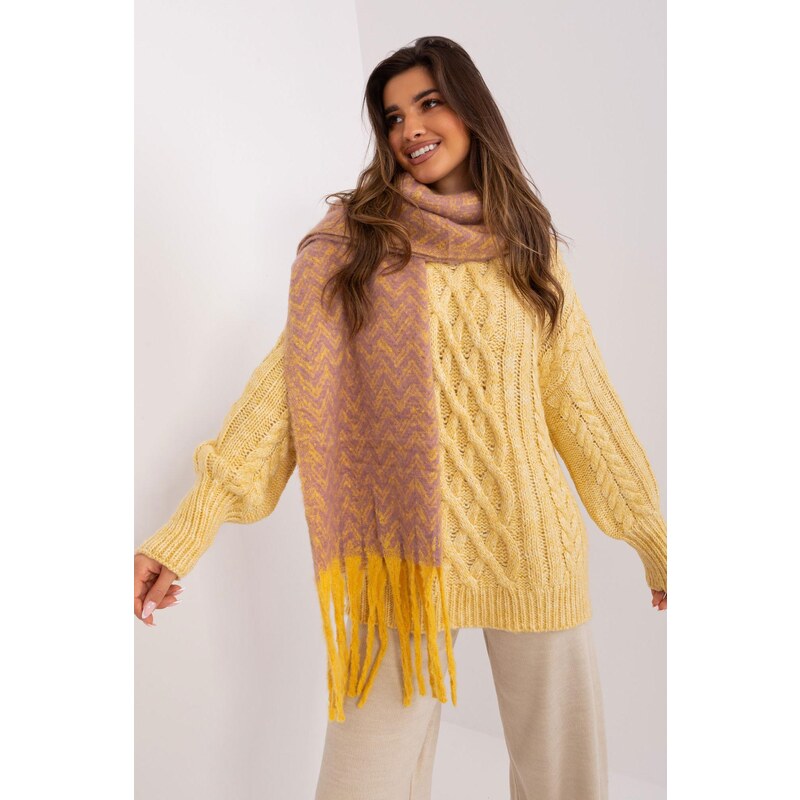 MladaModa Hrejivý dámsky šál so strapcami model 12575 staroružový 47485345