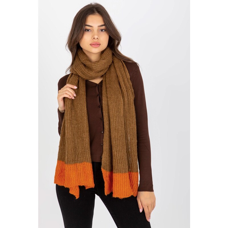 MladaModa Dlhý úpletový dámsky šál model 94294 farba camel 47485375