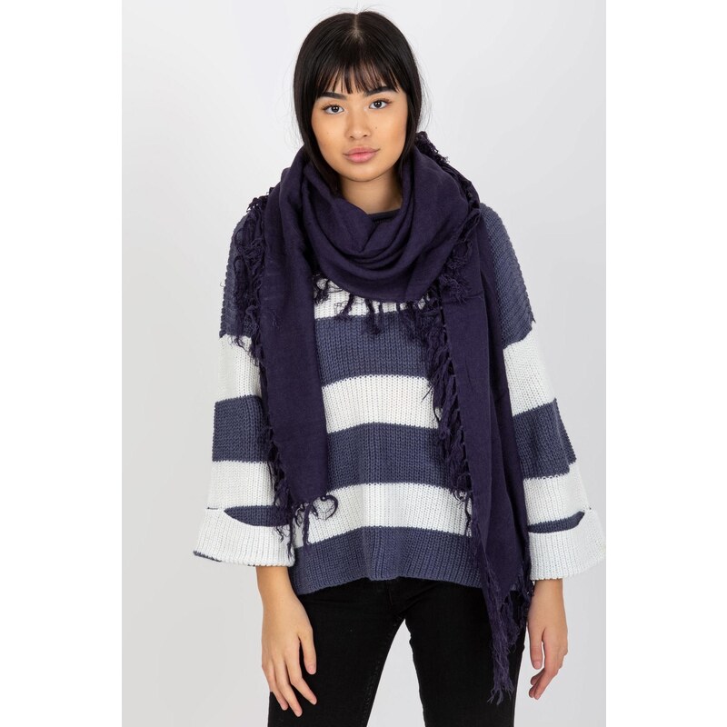 MladaModa Hladký dámsky šál so strapcami model 28565 tmavý fialový 47485391