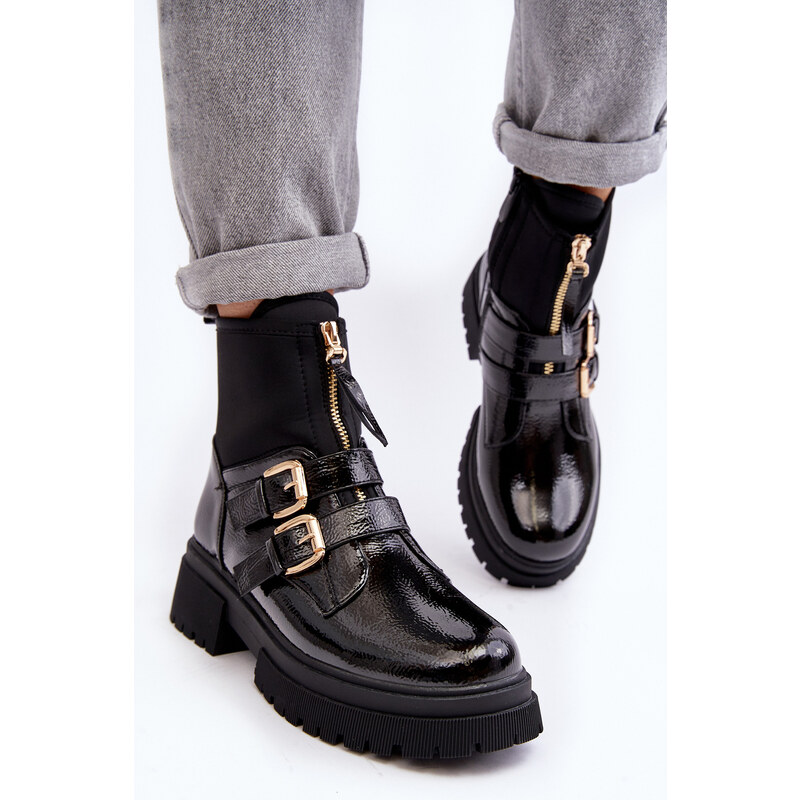 Basic Čierne dámske lakované topánky so zipsom a dvoma prackami