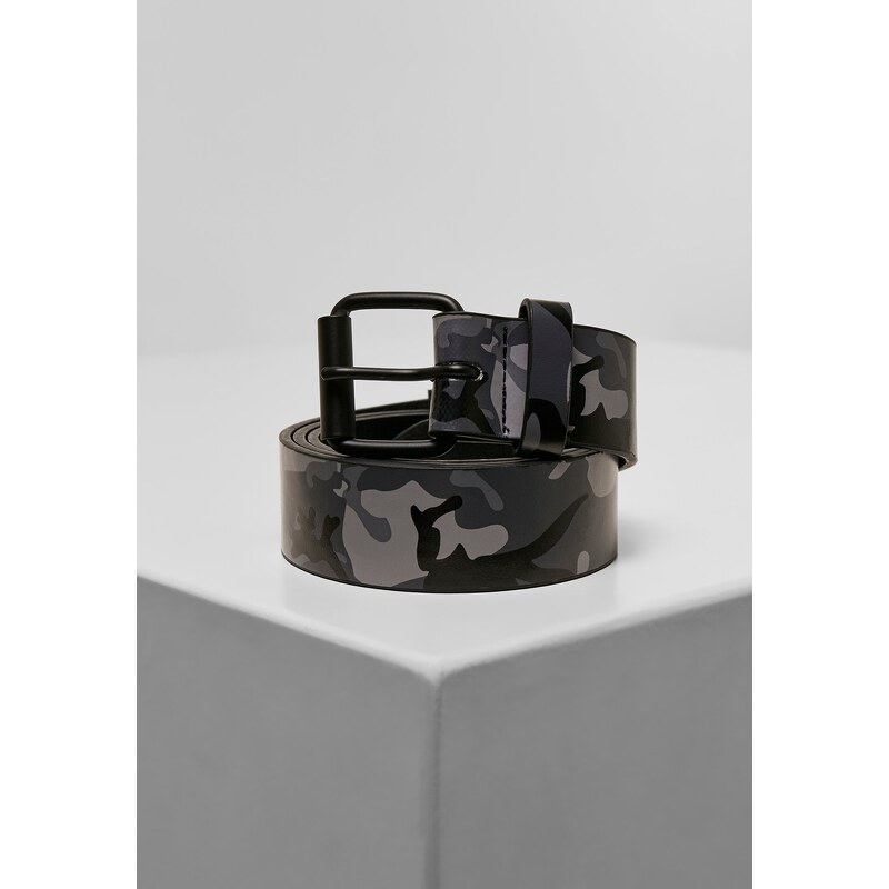 Urban Classics Dark camo strap made of synthetic leather 50563260