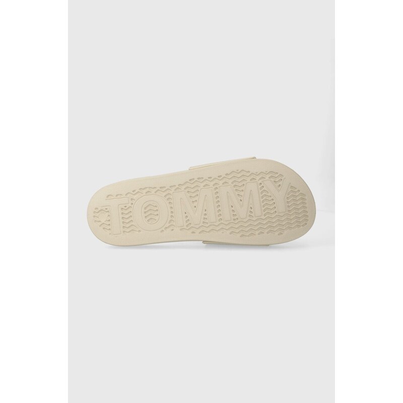 Šľapky Tommy Jeans TJM POOL SLIDE SEASONAL pánske, béžová farba, EM0EM01321