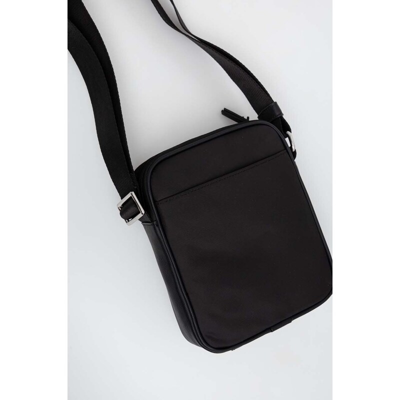 Malá taška Tommy Hilfiger čierna farba,AM0AM11830