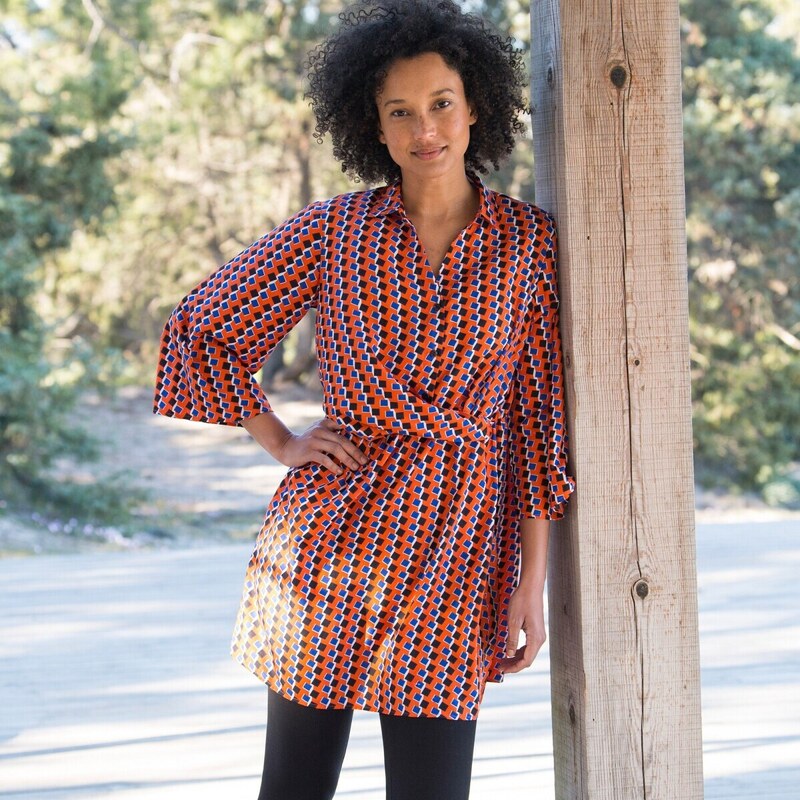 Nariasená tunika s grafickým dizajnom a puzdrovým efektom oranžová 48077385