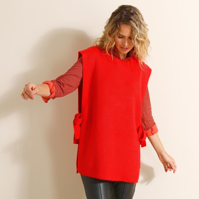 Predĺžená vesta s viazačkami nabokoch, mohérová na dotyk oranžová 040 48077987