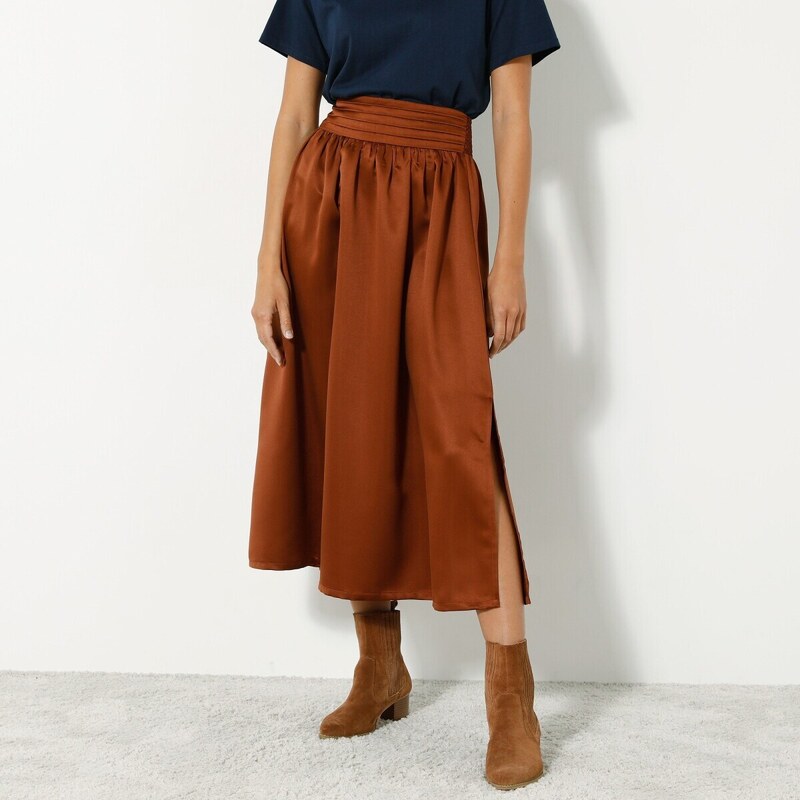 Jednofarebná dlhá sukňa, satén karamelová 054 Blancheporte 48078373