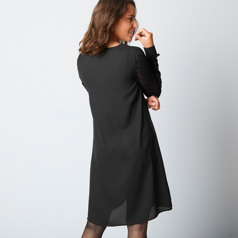 Blancheporte Rovné šaty s dlhými rukávmi a výšivkou čierna 040