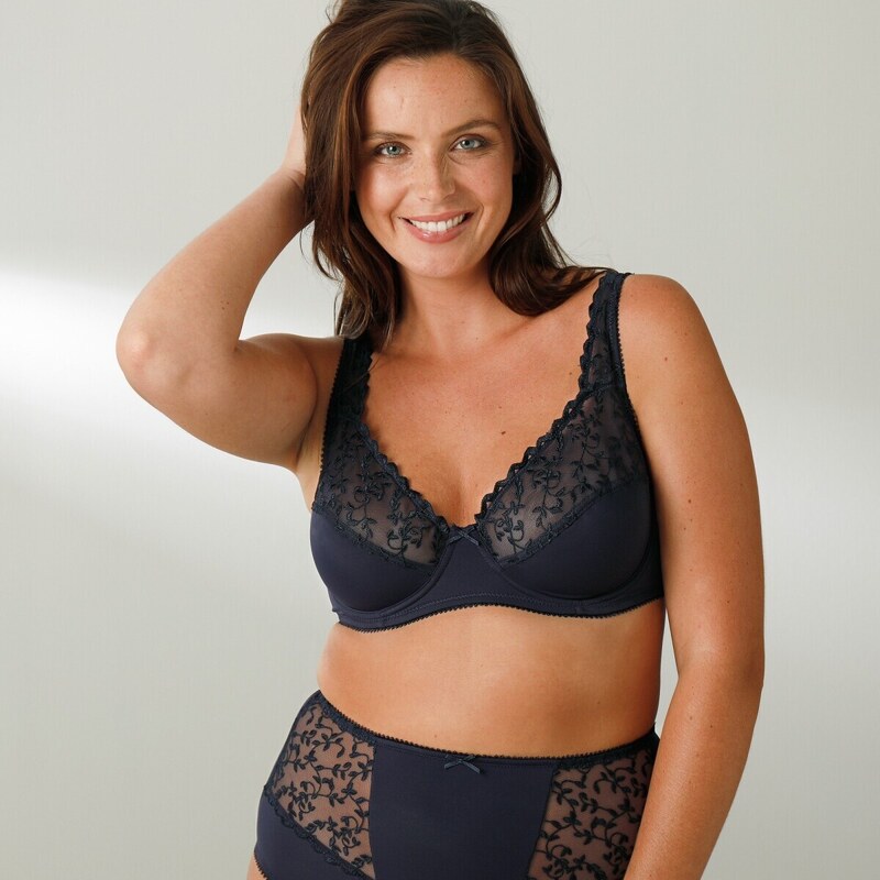 Zmenšujúca podprsenka Batlow zn. Confidence Lingerie, s kosticami nám 48125533