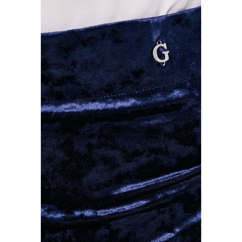 Zamatová sukňa Guess DOMENIC tmavomodrá farba, mini, rovný strih, W4RD86 KBZO2