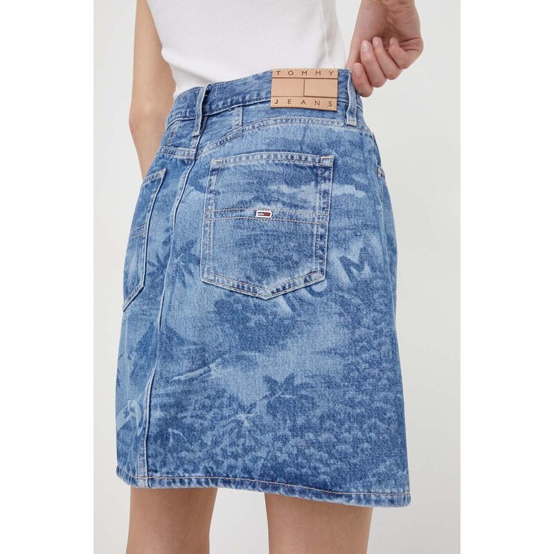 Rifľová sukňa Tommy Jeans mini,rovný strih,DW0DW17671