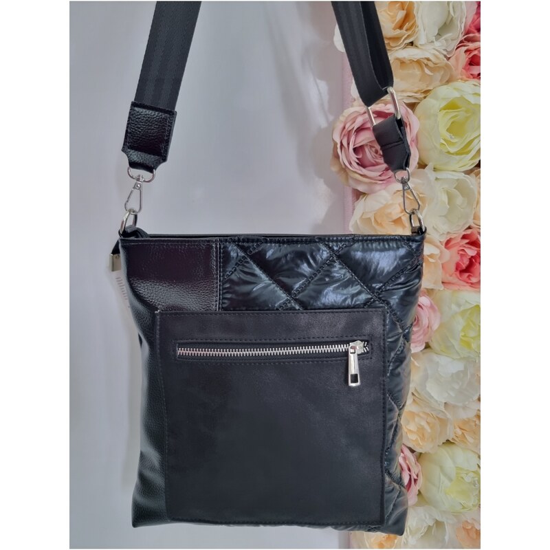 E-shop Katrins Fashion Čierna crossbody kabelka Embi