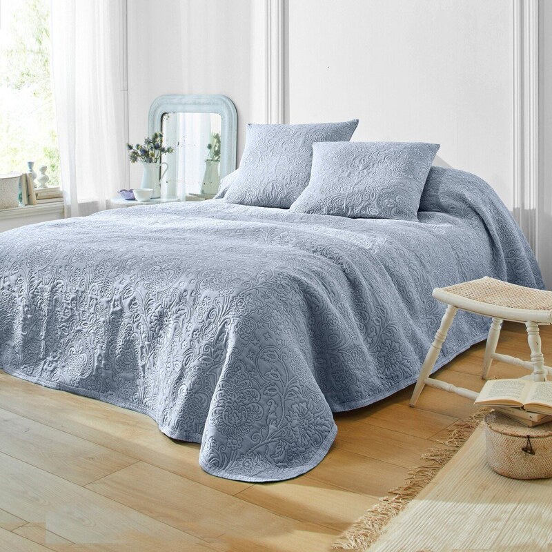Blancheporte Jednofarebná prikrývka na posteľ Melisa levanduľová 250