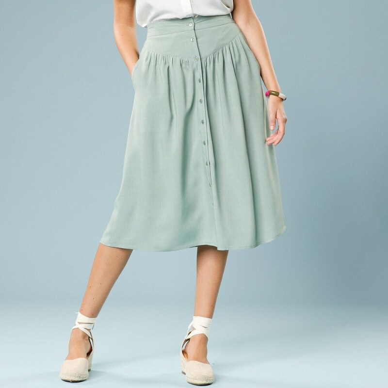 Jednofarebná midi sukňa na gombíky pre nižšiu postavu sivozelená 034 49062537