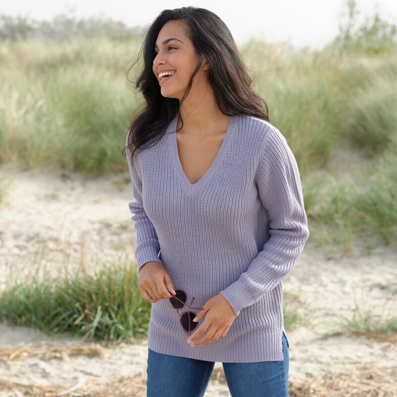 Dlhý pulóver s hladkým vzorom a výstrihom do V lila 036 Blancheporte 49063564