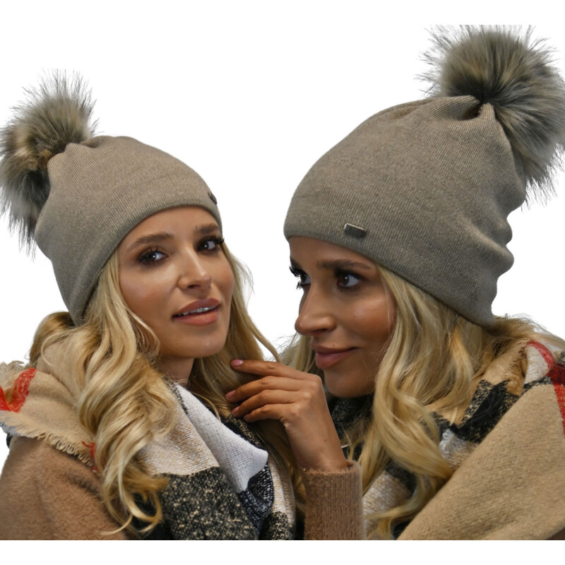 Fashionweek Dámska zimná čiapka s brmbolcom ZIZI15/A13 48750439