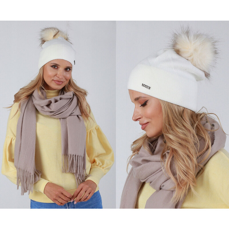 Fashionweek Dámska zimná čiapka s brmbolcom ZIZI39 / P14 48750983