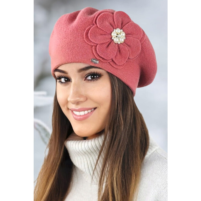 Kamea Korálová luxusná elegantná dámska baretka na zimu s kvetom Kalia 49093823