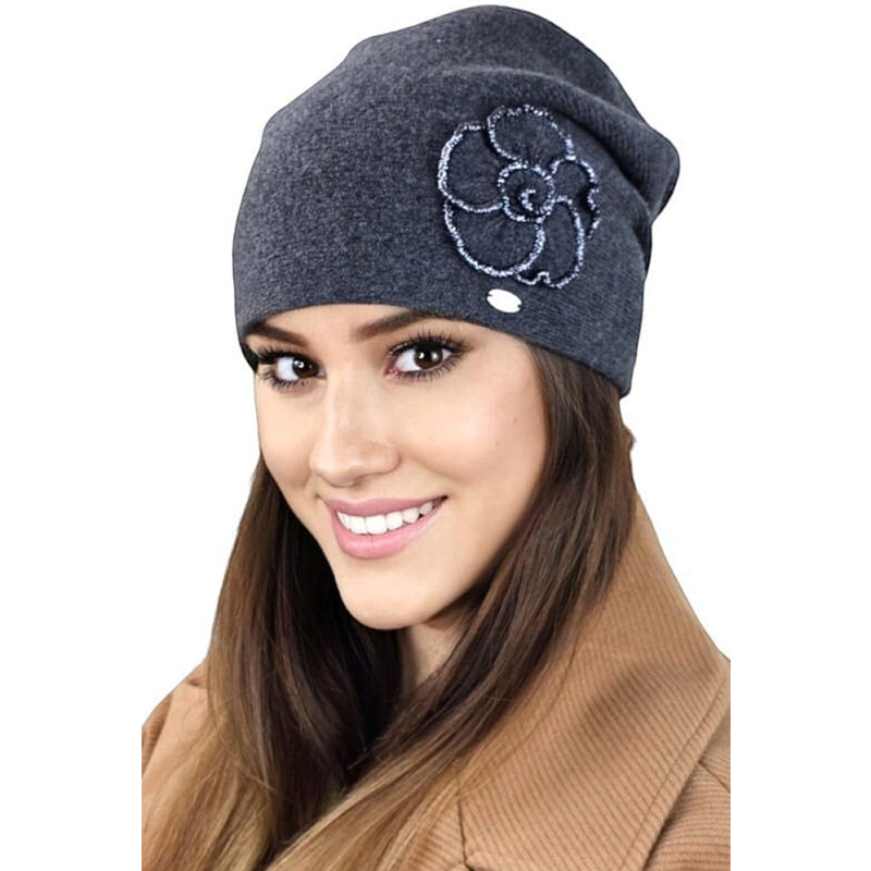 Kamea Grafitová dámska čiapka s kvetom Inka, Farba grafitová (odt. 49093819