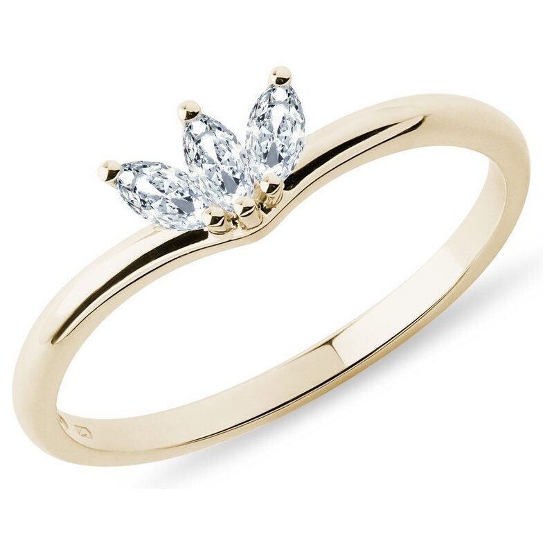 Prsteň zo žltého zlata s 3 diamantmi vo výbruse markíza KLENOTA R0975203