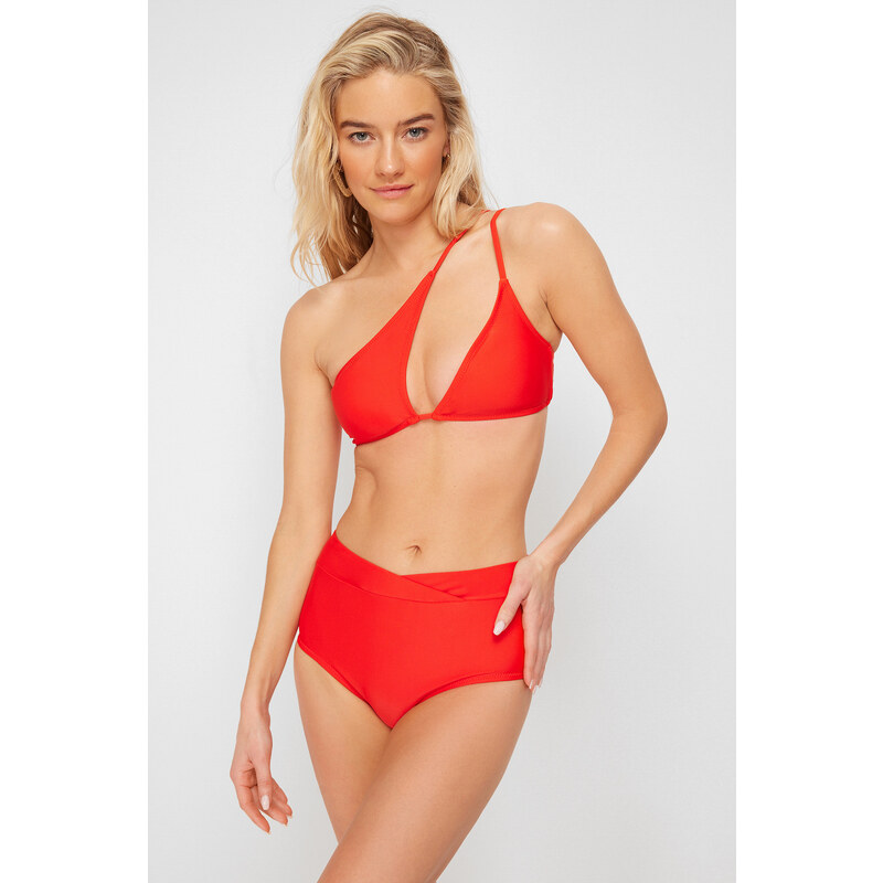 Trendyol Red One-Shoulder Cut Out/Windowed Bikini Top 50598813