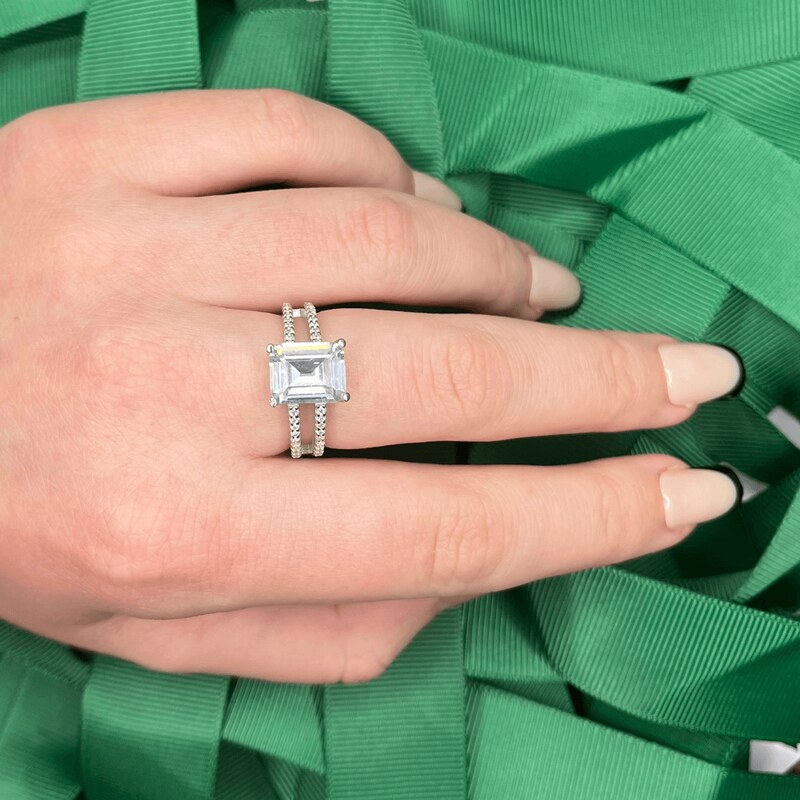 OLIVIE Strieborný luxusný prsteň 7226