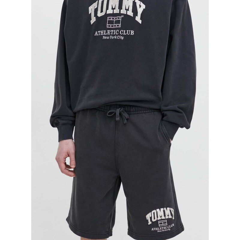 Bavlnené šortky Tommy Jeans šedá farba,DM0DM18799