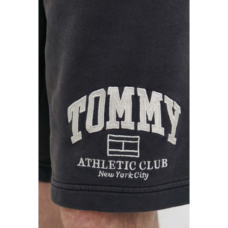 Bavlnené šortky Tommy Jeans šedá farba,DM0DM18799