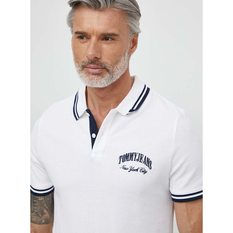 Bavlnené polo tričko Tommy Jeans biela farba,s nášivkou,DM0DM18922