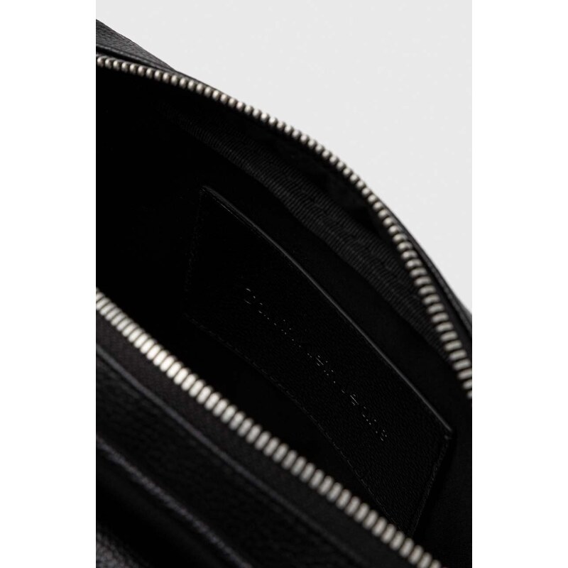 Kožená kozmetická taška Calvin Klein Jeans čierna farba,K50K511448