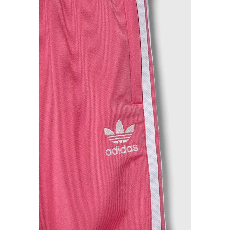 Detské tepláky adidas Originals ružová farba, s nášivkou