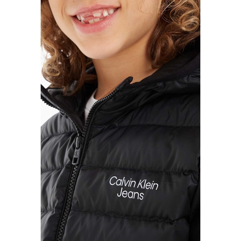 Detská páperová bunda Calvin Klein Jeans čierna farba,