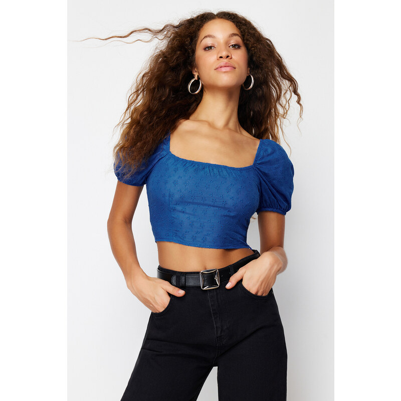 E-shop Trendyol Indigo Embroidery Balloon Sleeve Woven Blouse