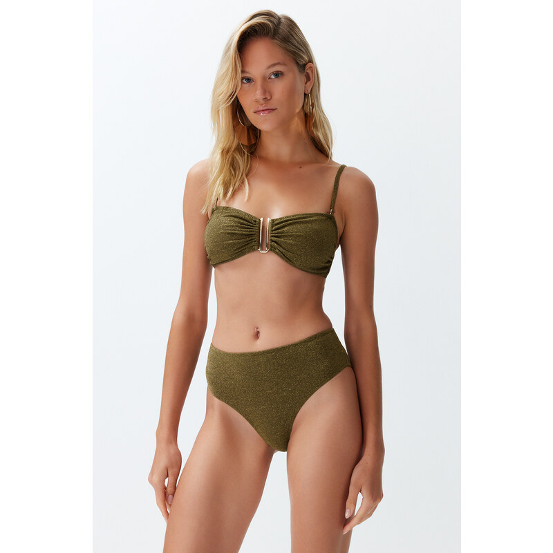 Trendyol trblietavý brazílsky bikiny set s vysokým pásom a vysokými 50614450