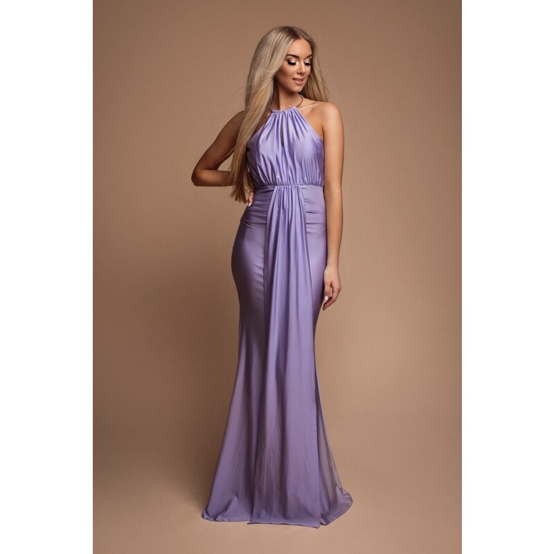 miadresses.sk Fialové priliehavé šaty s kovovou aplikáciou 50122746