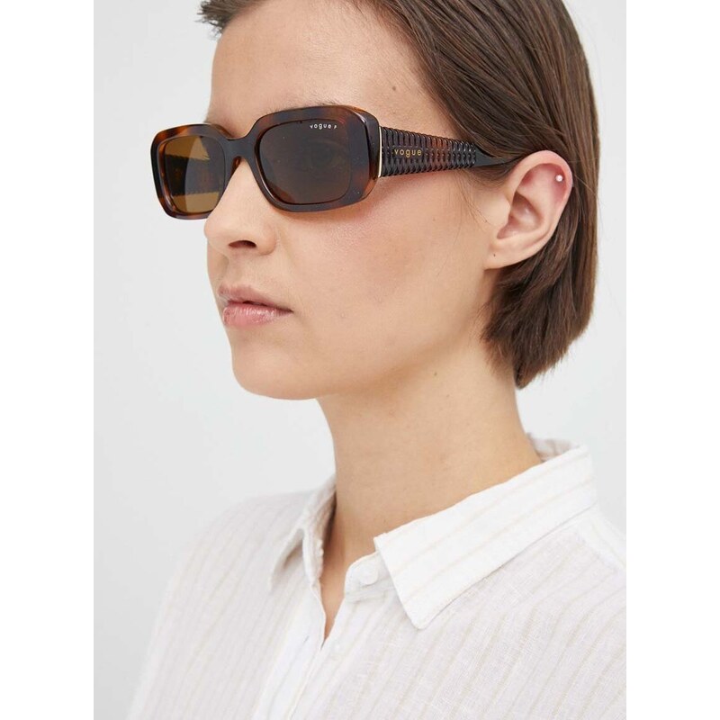 Slnečné okuliare VOGUE dámske, hnedá farba, 0VO5565S