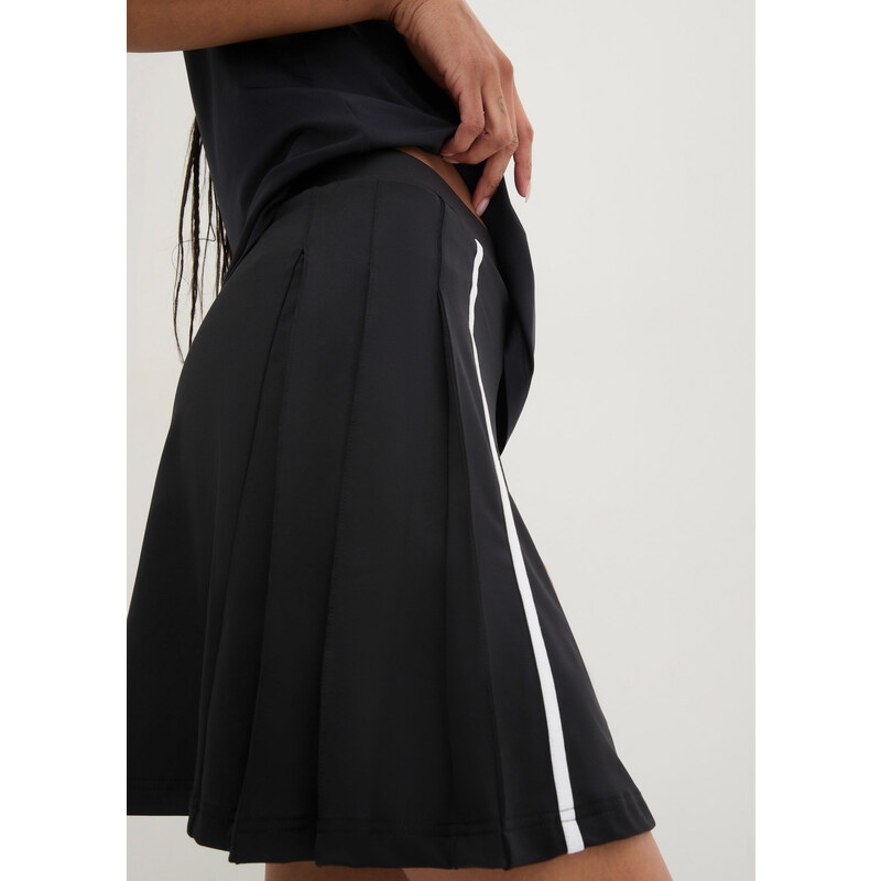bonprix Športová sukňa s integrovanými cyklistickými nohavicami, farba čierna, rozm. 56/58