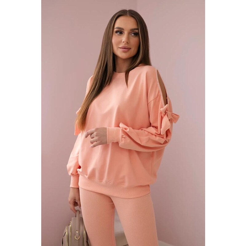 MladaModa Bavlnená súprava s legínami a mašľami na blúzke model 9801 50772406