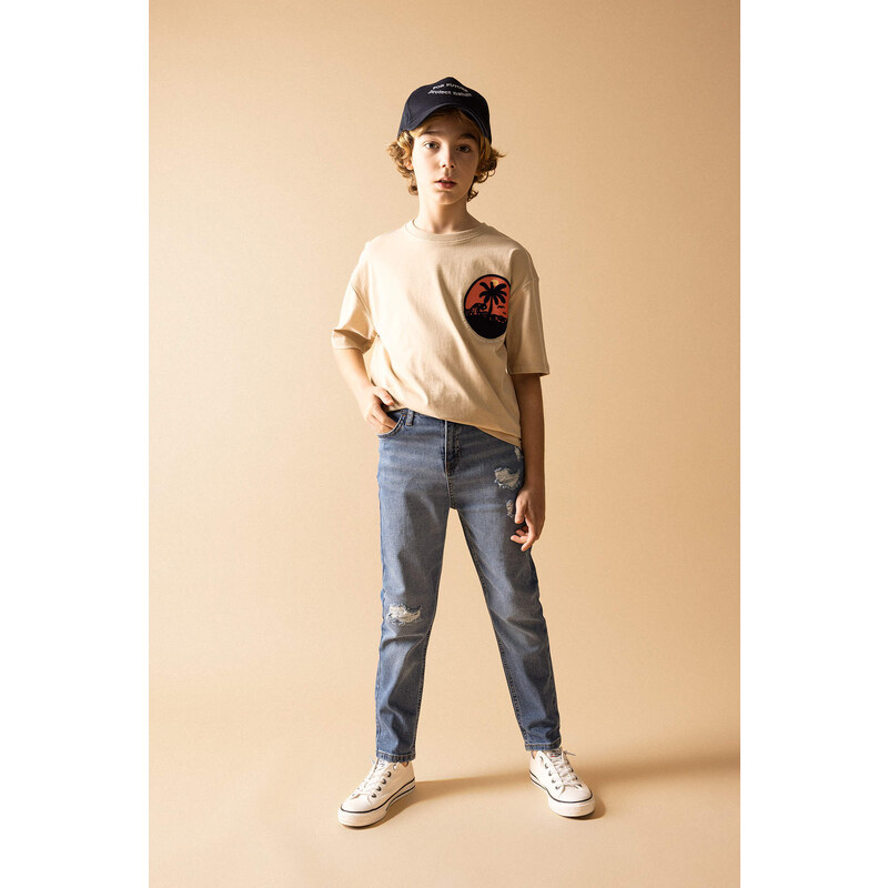 DEFACTO Boy Carrot Fit Ripped Detailed Straight Leg Jeans