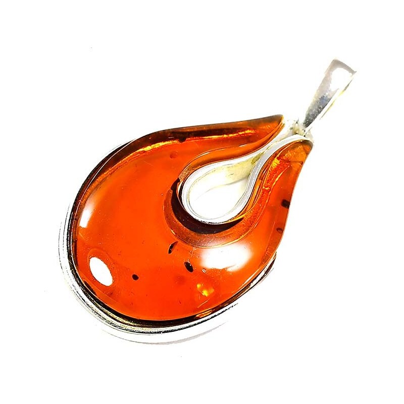 Strieborný jantárový prívesok Glare 246 51003995