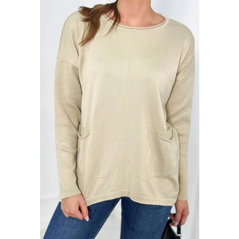 MladaModa Tenký sveter s prednými vreckami model 2432 béžový 58163620