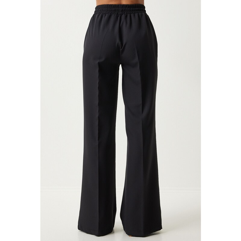 Happiness İstanbul Women's Black Square Collar Woven Vest Trousers Suit