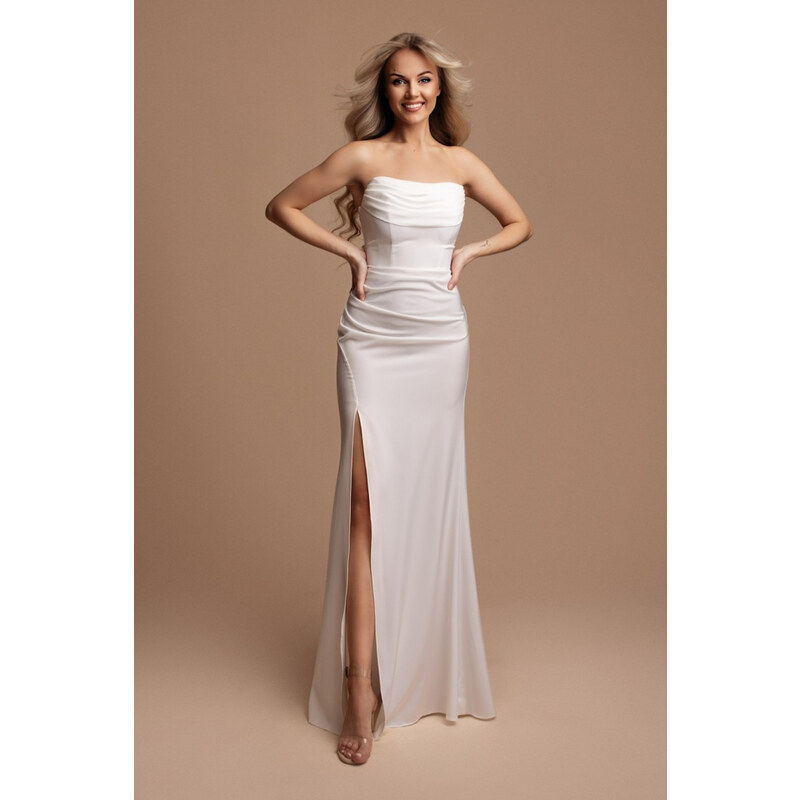 miadresses.sk Biele priliehavé šaty s rozparkom 55566196