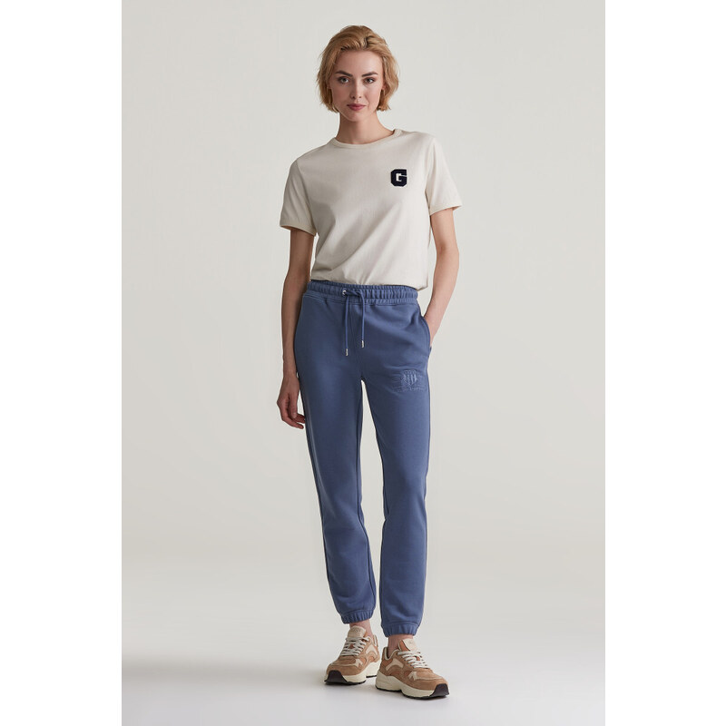 TEPLÁKY GANT REG TONAL SHIELD SWEATPANTS DUSTY NAVY 55857043
