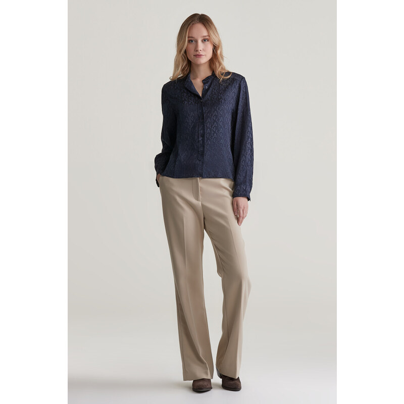 NOHAVICE GANT SLIM FLARE SLACK DRY SAND 56009011