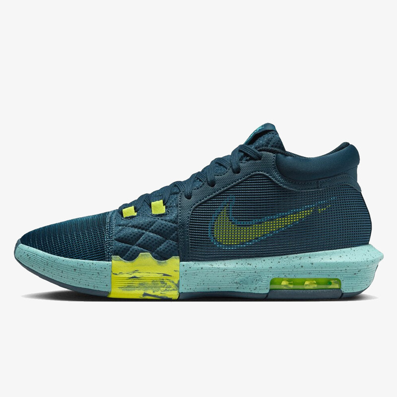 Nike LeBron Witness VIII EUR 40 62355019