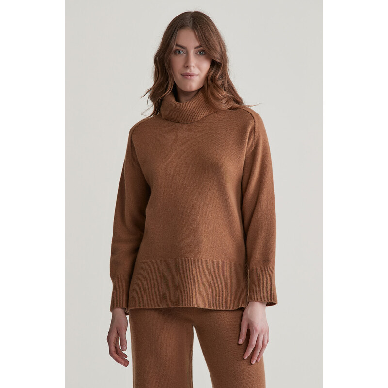 SVETER GANT HERRINGBONE DETAIL ROLLNECK CACAO 56772060