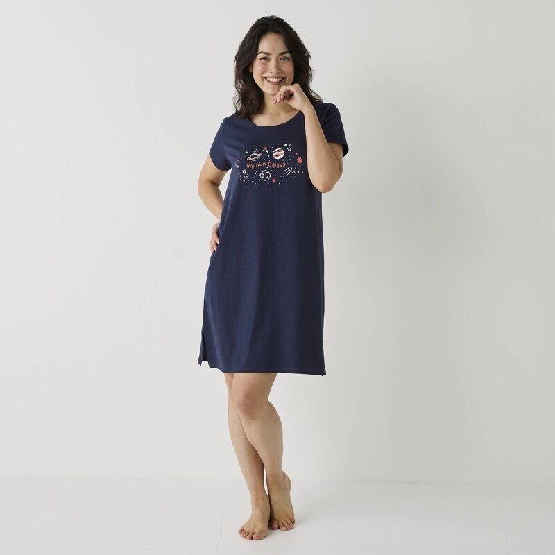 Krátka nočná košeľa s krátkymi rukávmi a potlačou galaxie nám. modrá 56966727