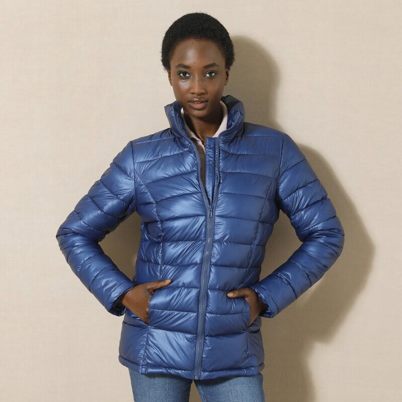 Nepremokavá prešívaná bunda na zips, s metalickým efektom nám. modrá 57059062